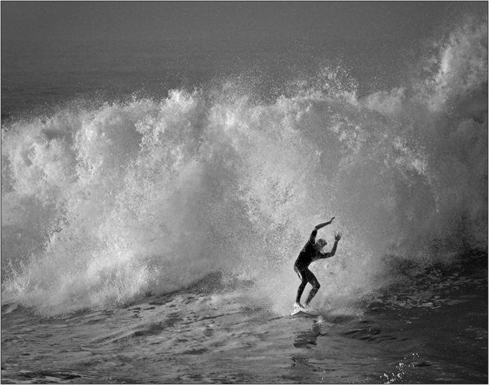 Surfing the Wedge When Waves Are High